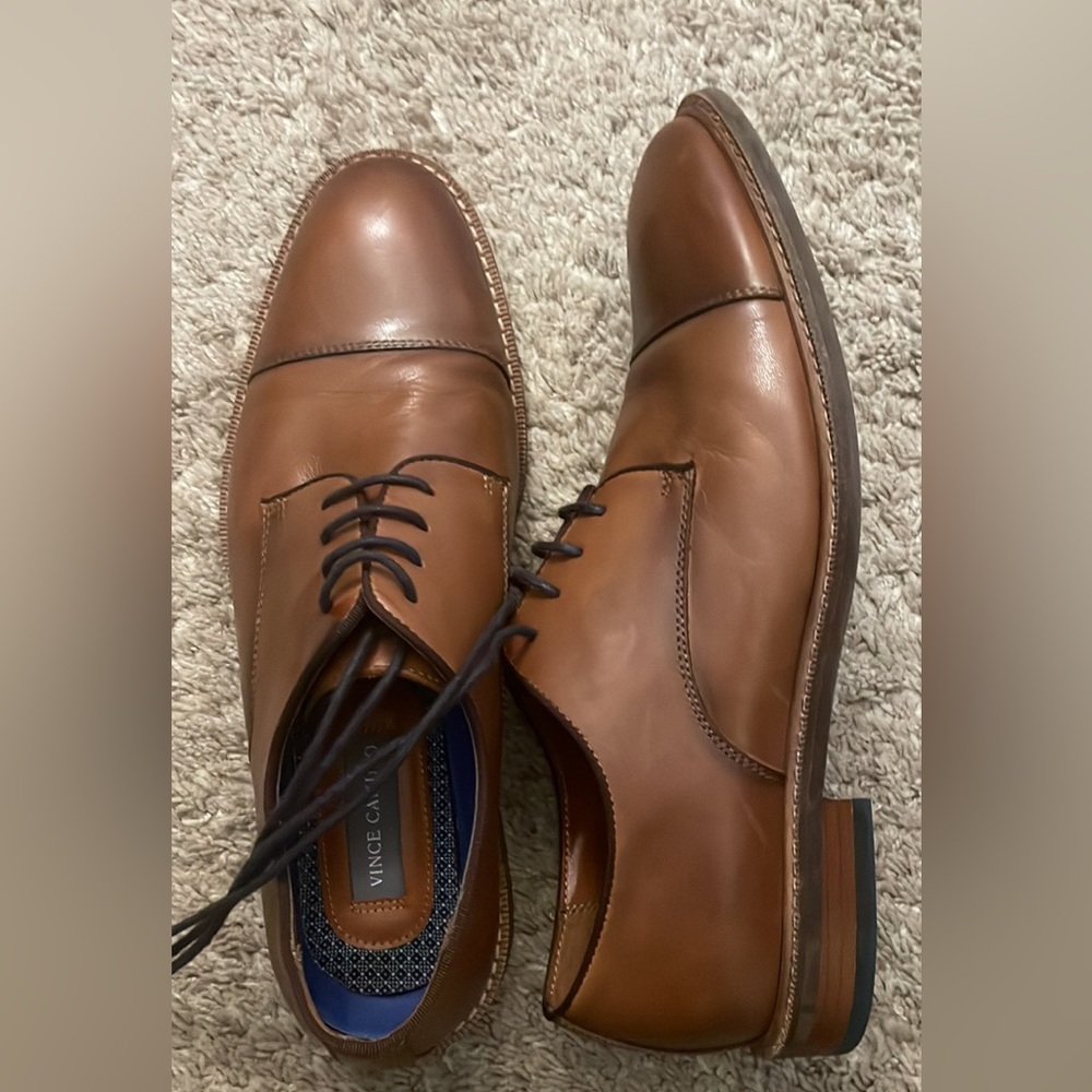 Dress shoes